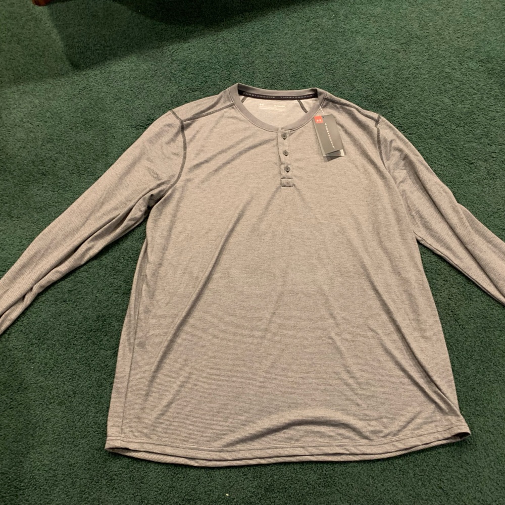 Under Armour Long Sleeve Henley - Size XL - BRAND NEW WITH TAGS